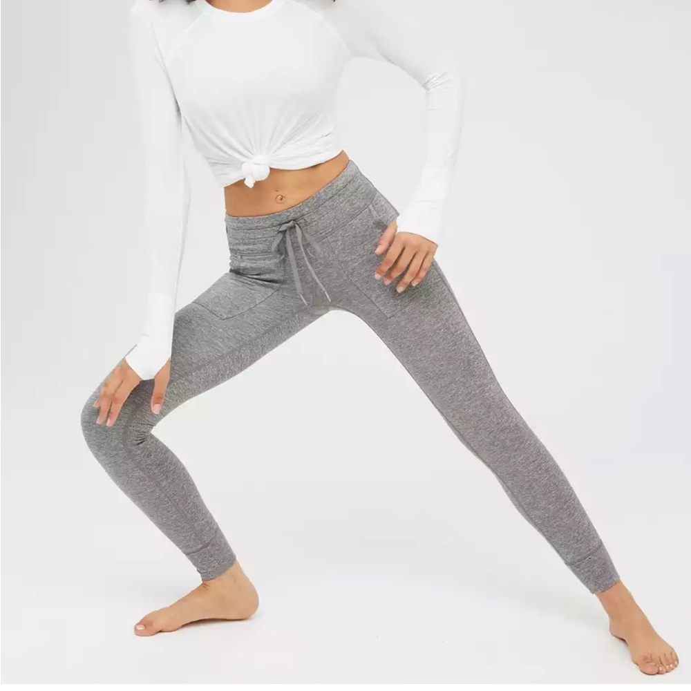OFFLINE By Aerie Warmup Drawcord Legging